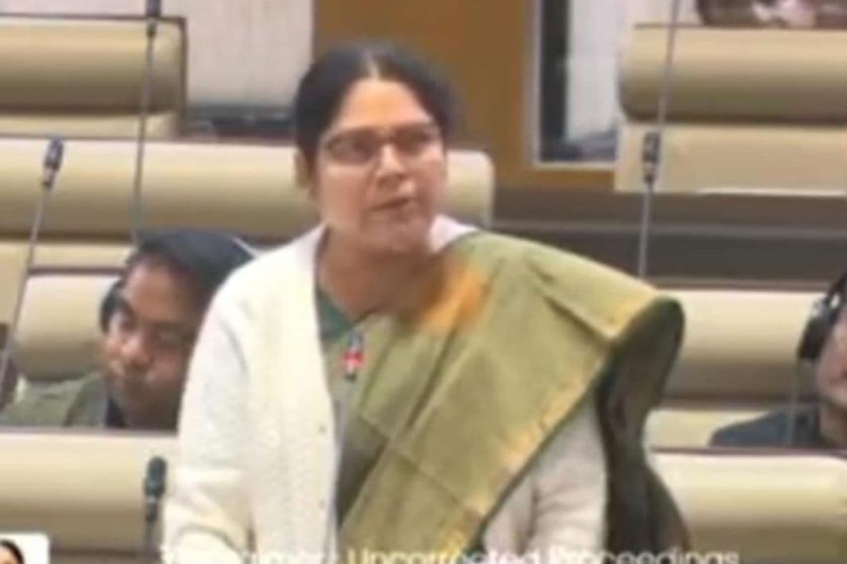 विधायक सविता महतो ने विधानसभा में उठाया चांडिल डैम के 84 मौजा, 116 गांव के विस्थापितों का मुद्दा