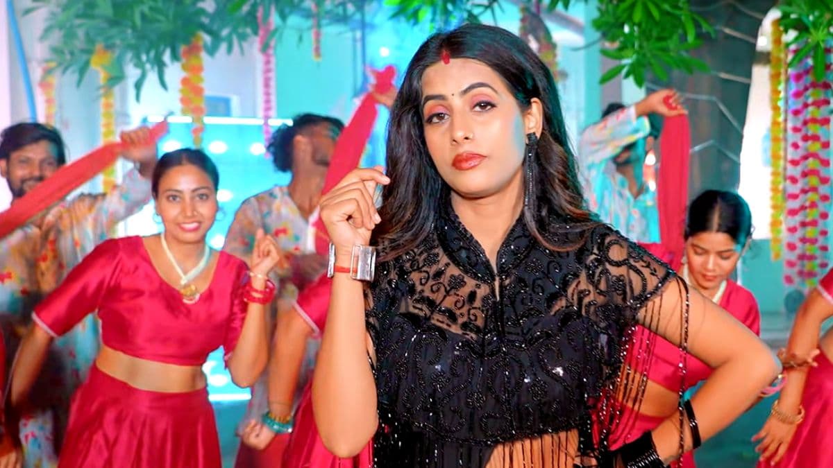 शिवानी सिंह का नया पार्टी एंथम “Marad Bhada Par” रिलीज, थिरकने पर मजबूर कर देगा म्यूजिक