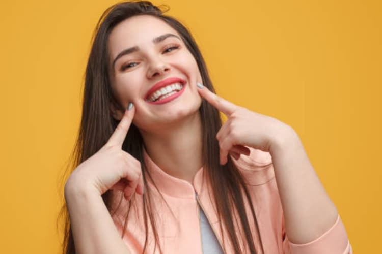 डल स्किन को कहें बाय-बाय, इन घरेलू नुस्खों से पाएं निखरी त्वचा