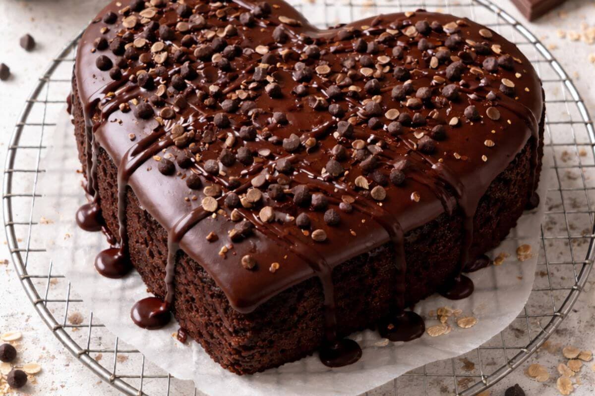 इस वैलेंटाइन अपने हाथों से बनाकर पार्टनर को खिलाएं ओट्स चॉकलेट केक