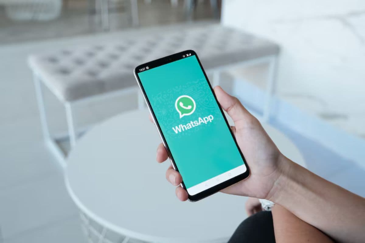 WhatsApp में अब आएंगे स्टेटस एड्स और प्रमोटेड चैनल्स, यूजर कर सकते हैं स्किप या ब्लॉक