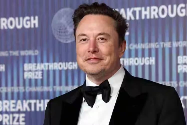 दुनिया के 10 सबसे अमीर लोगों की नई लिस्ट जारी, जानें अब कौन है नंबर-1 पर