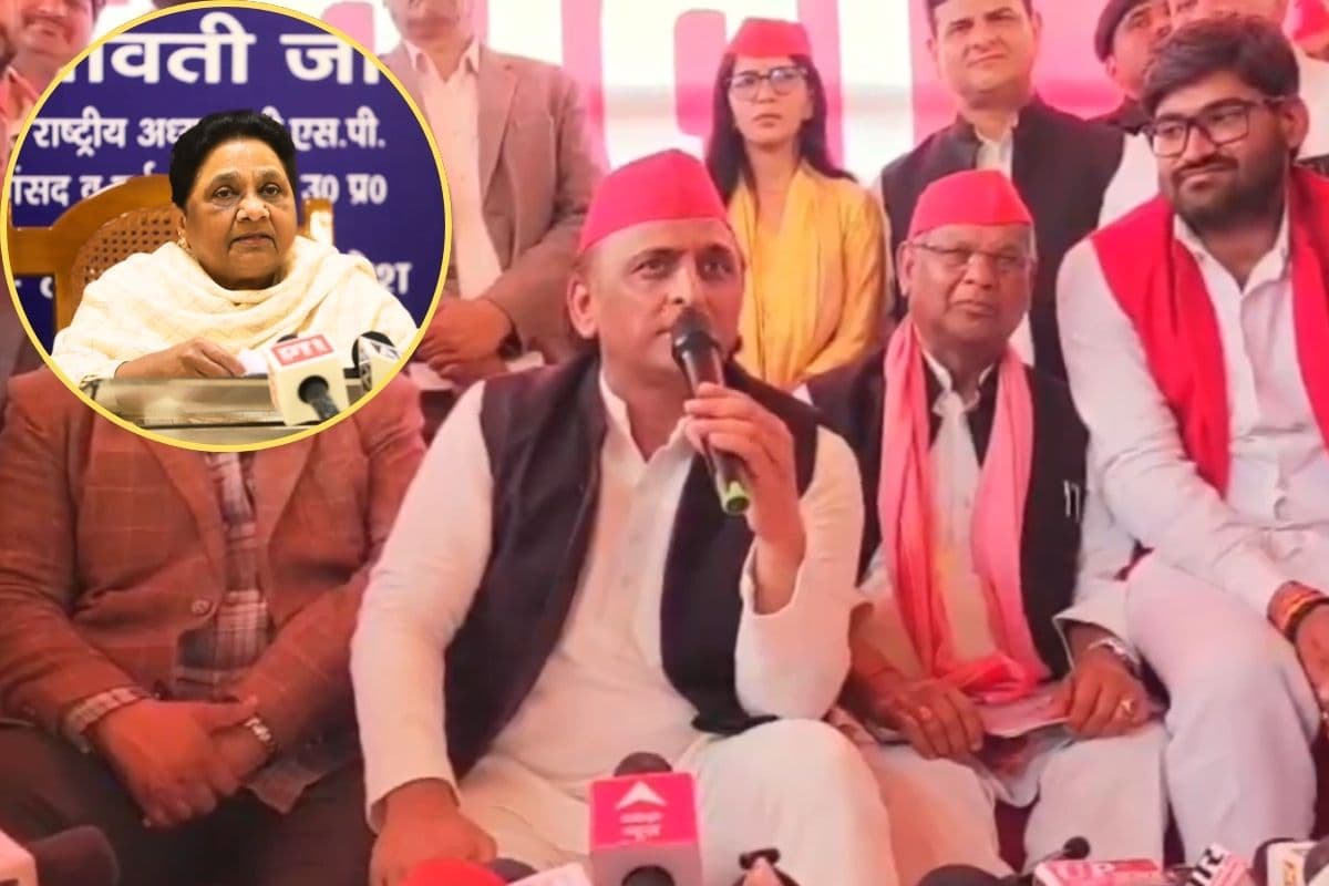 AI Summit में यूथ कांग्रेस के शर्टलेश प्रदर्शन पर भड़के अखिलेश-मायावती, बताया देश का अपमान