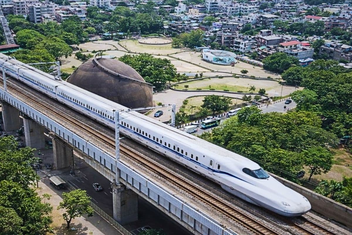 बिहार में 300 की रफ्तार से दौड़ेगी बुलेट ट्रेन, वाराणसी-पटना-सिलीगुड़ी हाई स्पीड रेल कॉरिडोर का सर्वे अप्रैल से होगा शुरू