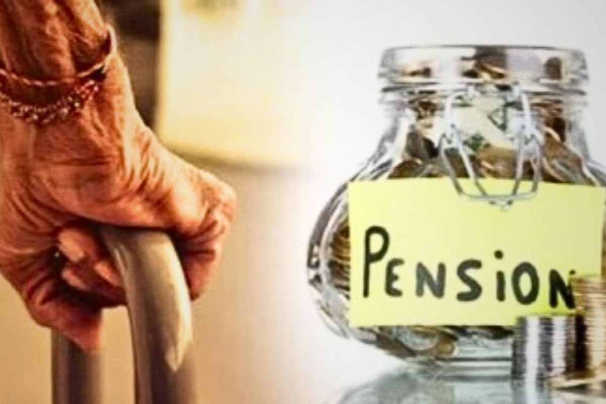 बिहार के 50 हजार रिटायर्ड शिक्षक-कर्मचारियों की पेंशन अटकी, जानिए वित्त विभाग ने क्यों लगाई रोक