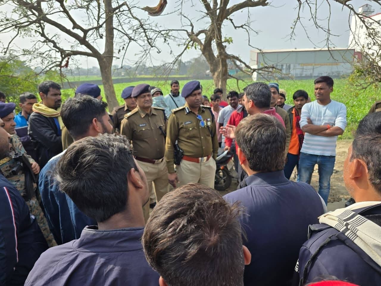 दो दिनों से लापता चार वर्षीय की तलाश में जुटी पुलिस, फोटो लेकर भटक रहे परिजन