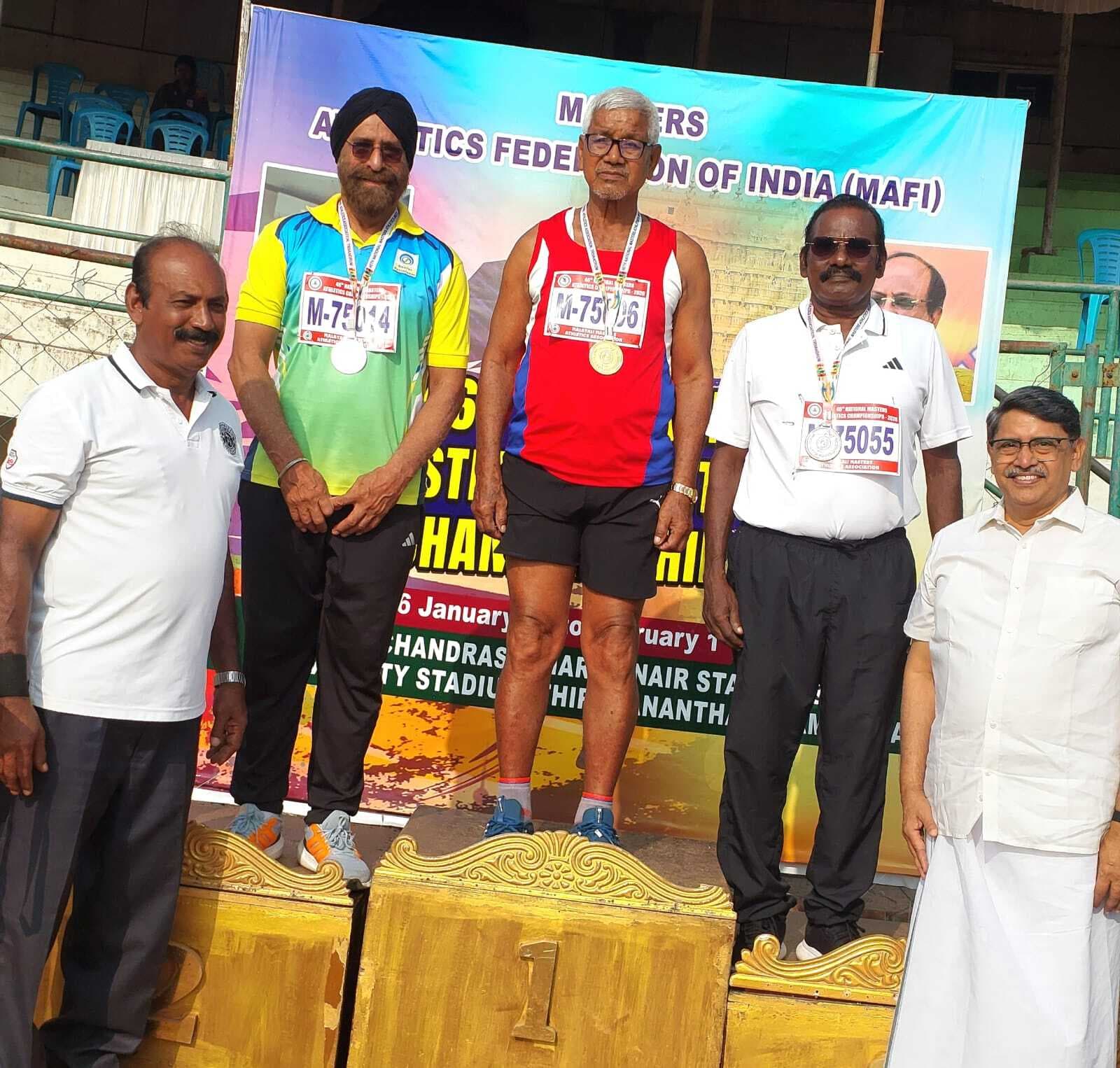 Master athlete avtar singh won medal : 78 वर्षीय अवतार सिंह ने राष्ट्रीय मास्टर्स एथलेटिक्स चैंपियनशिप में जीते दो पदक