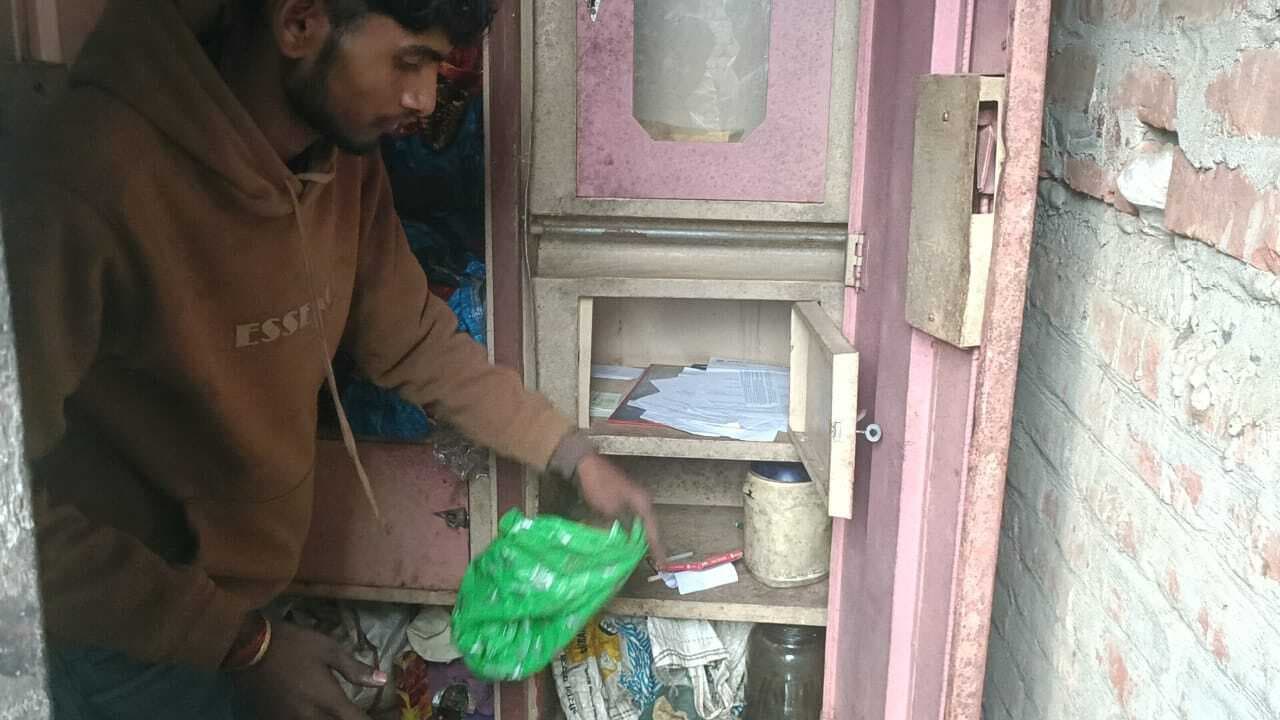 मुरलीगंज में चार लाख की चोरी की कोशिश नाकाम, दो नाबालिग चोर ग्रामीणों के चढ़े हत्थे