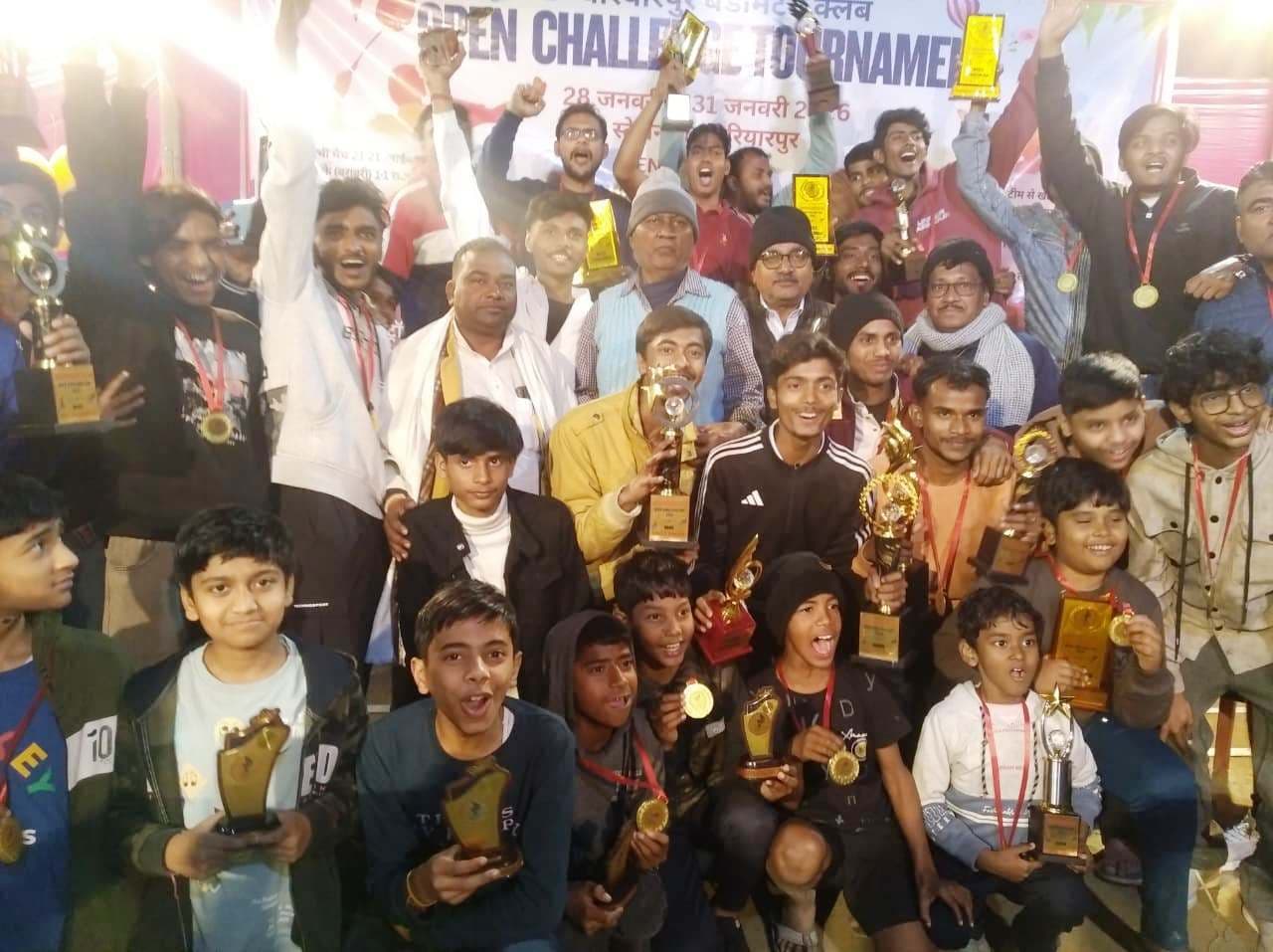 सिंगल में गौरव व डबल में गौरव व प्रदीप बने बैडमिंटन चैंपियन