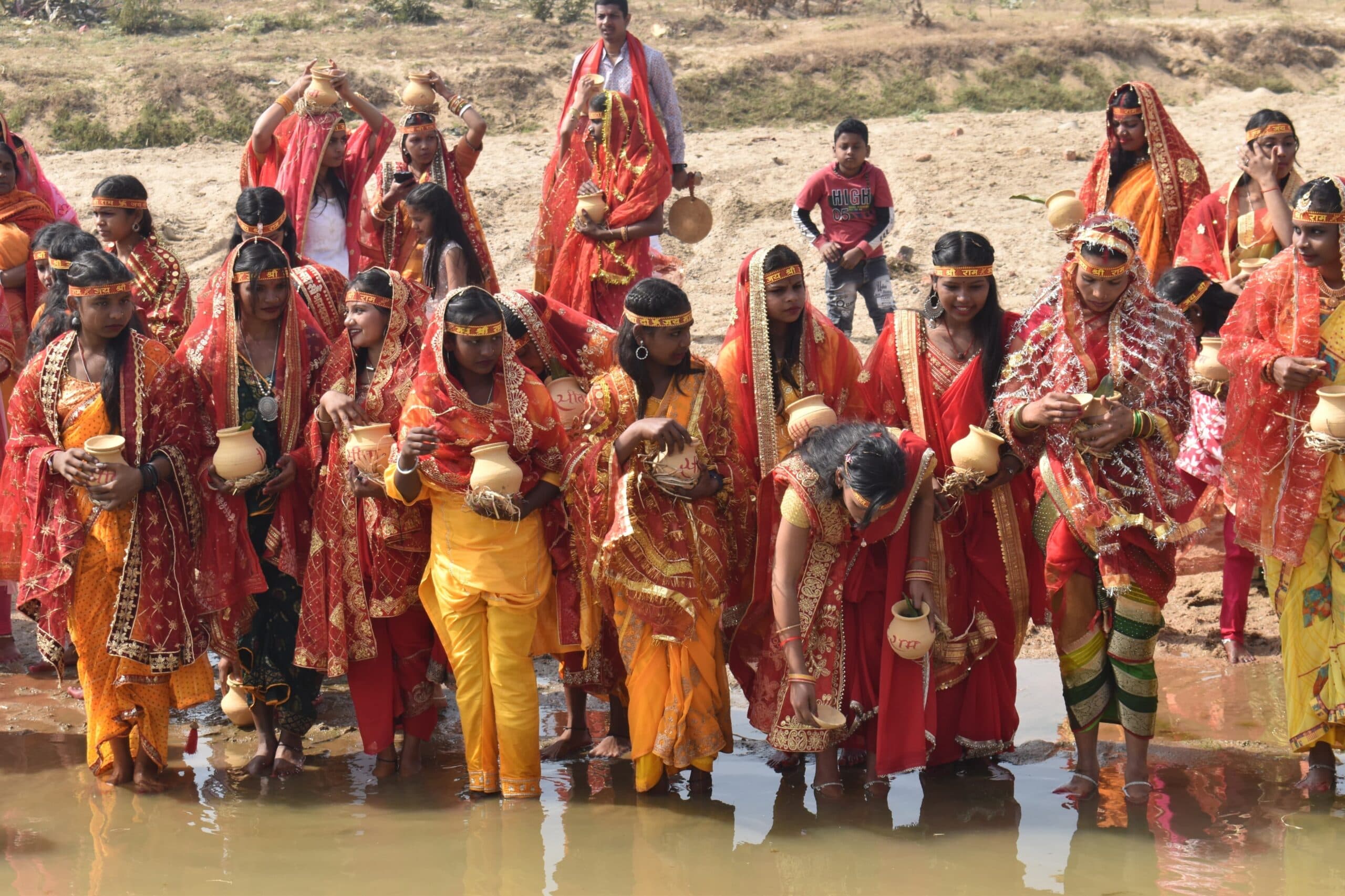 विराट महायज्ञ को लेकर निकाली गयी शोभायात्रा