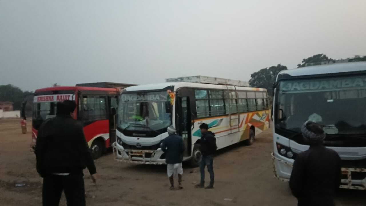 कोल कंपनी ने श्रद्धालुओं को बस से भेजा माघी मेला