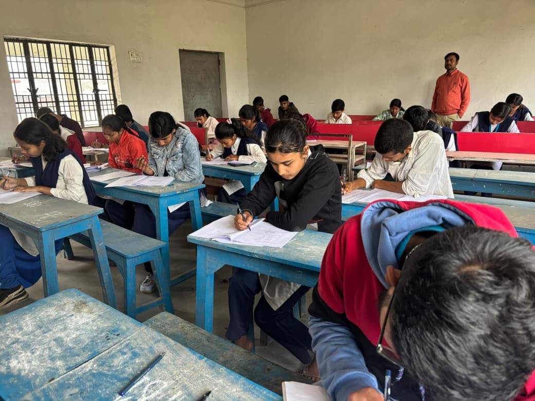 शांतिपूर्वक हुई संयुक्त जांच परीक्षा