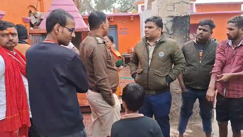 धनकुंड नाथ शिव मंदिर की दान पेटी का ताला तोड़कर की हजारों की चोरी