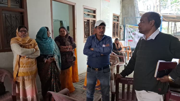 जीविका सीएलएफ कार्यालय का ताला तोड़कर चोरी