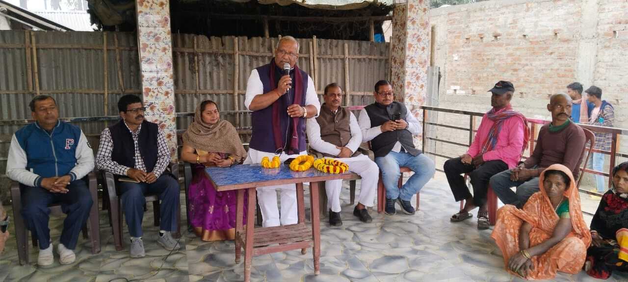 पोठिया घाट महादलित टोला में हवा महल का उद्घाटन