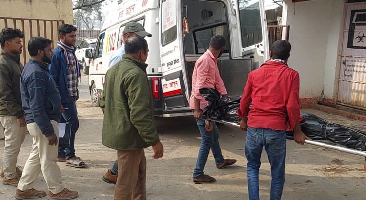 शहनाई से पहले मातम, तिलक से एक दिन पहले सड़क हादसे में युवक की मौत