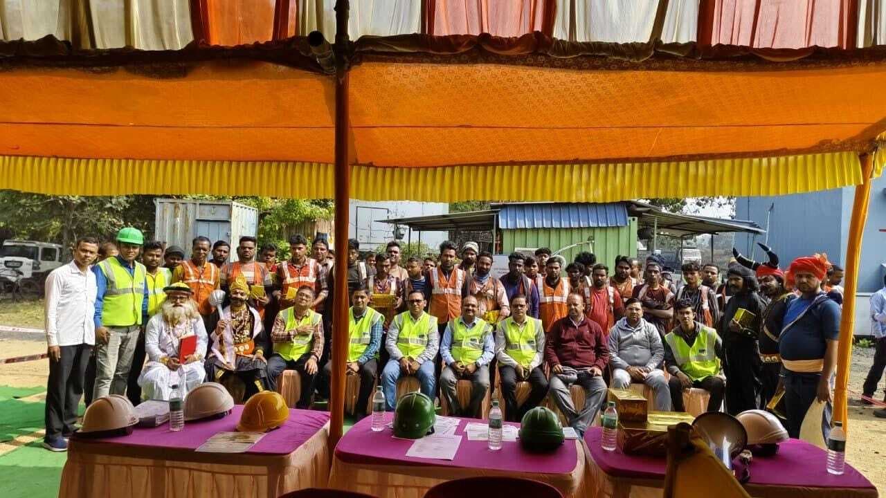 Dhanbad News: छोटी लापरवाही भी छीन सकती है परिवार की खुशियां : सीइओ