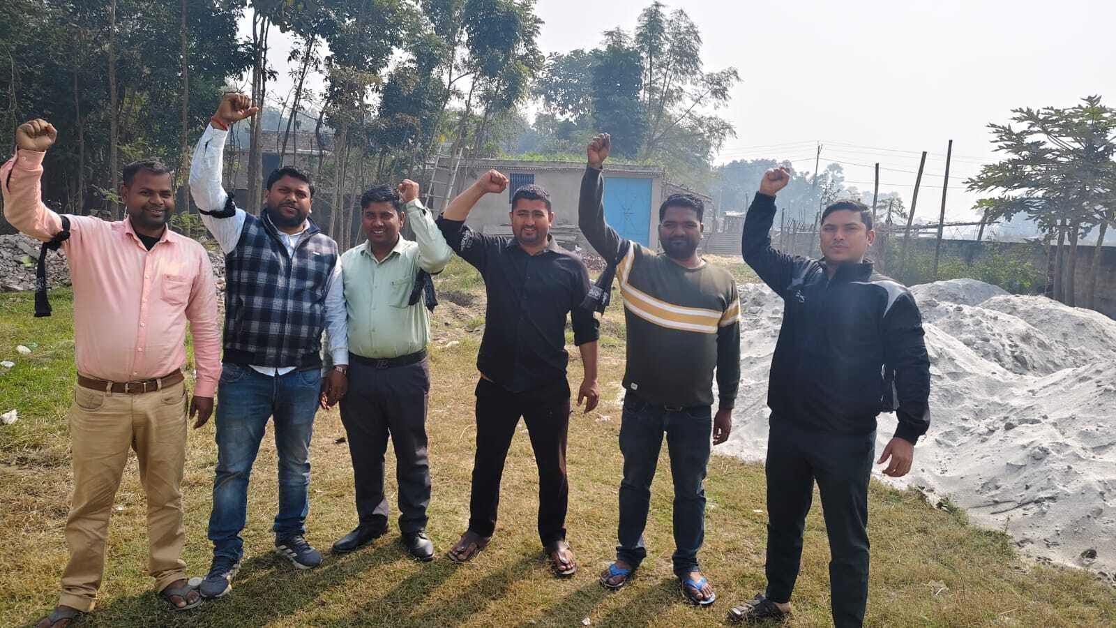 राजस्व कर्मचारियों ने चरणबद्ध तरीके से आंदोलन किया शुरू, कल जिला मुख्यालय पर करेंगे धरना-प्रदर्शन