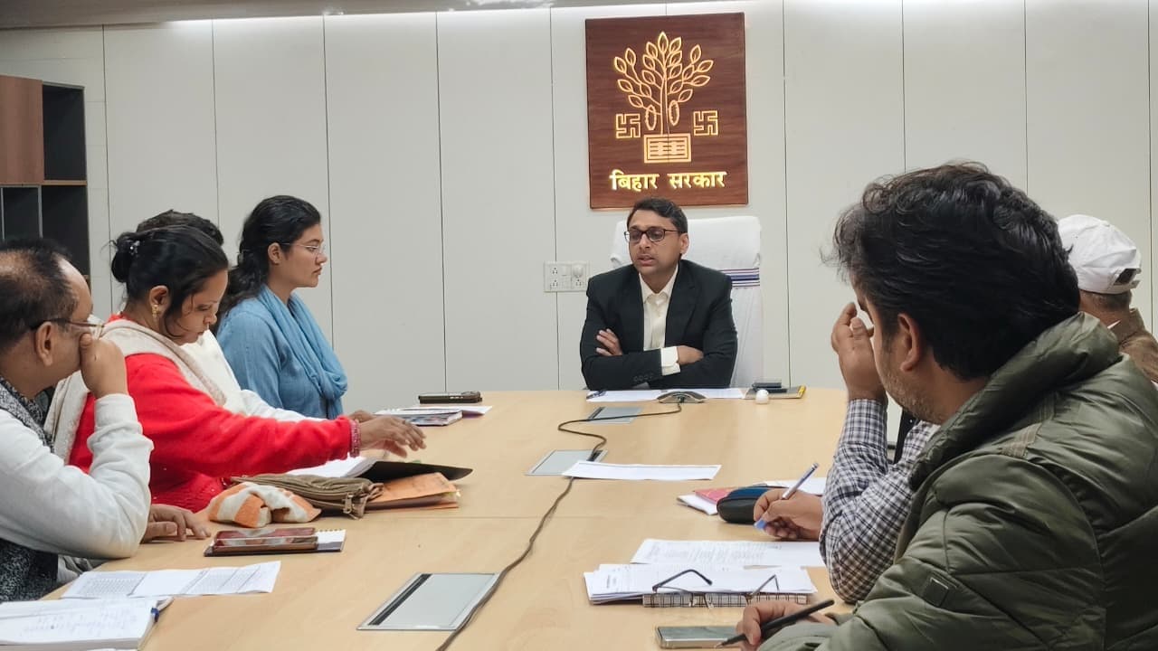 किसानों काे 48 घंटे के भीतर शत-प्रतिशत भुगतान सुनिश्चित करें : जिलाधिकारी