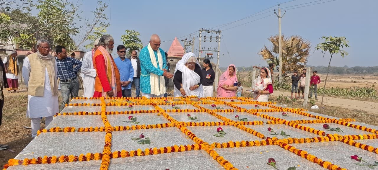 पुण्यतिथि पर याद किये गये पूर्व मुखिया
