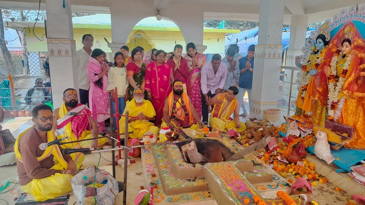 East Singhbhum News : भगवान विष्णु की आराधना से मिलती है सुख-समृद्धि : सुधांशु