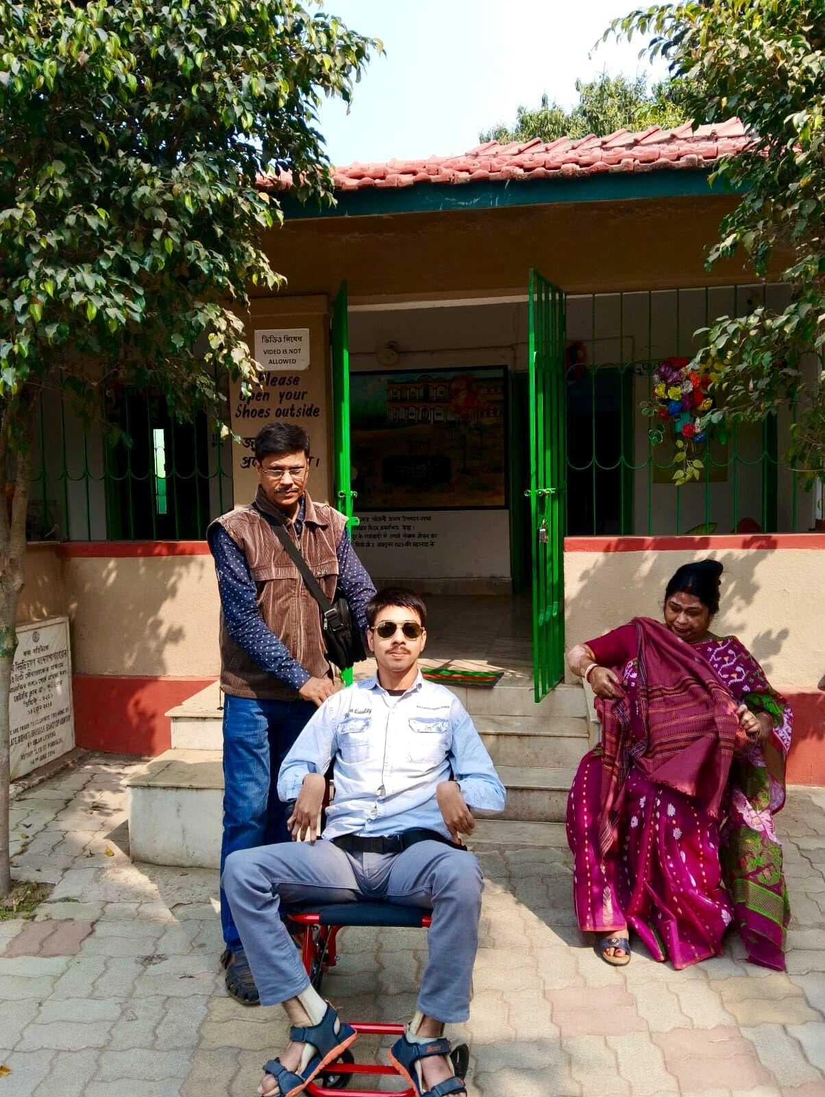 East Singhbhum News : विभूति भूषण की कृतियों से अटूट लगाव खींच लाया गौरीकुंज