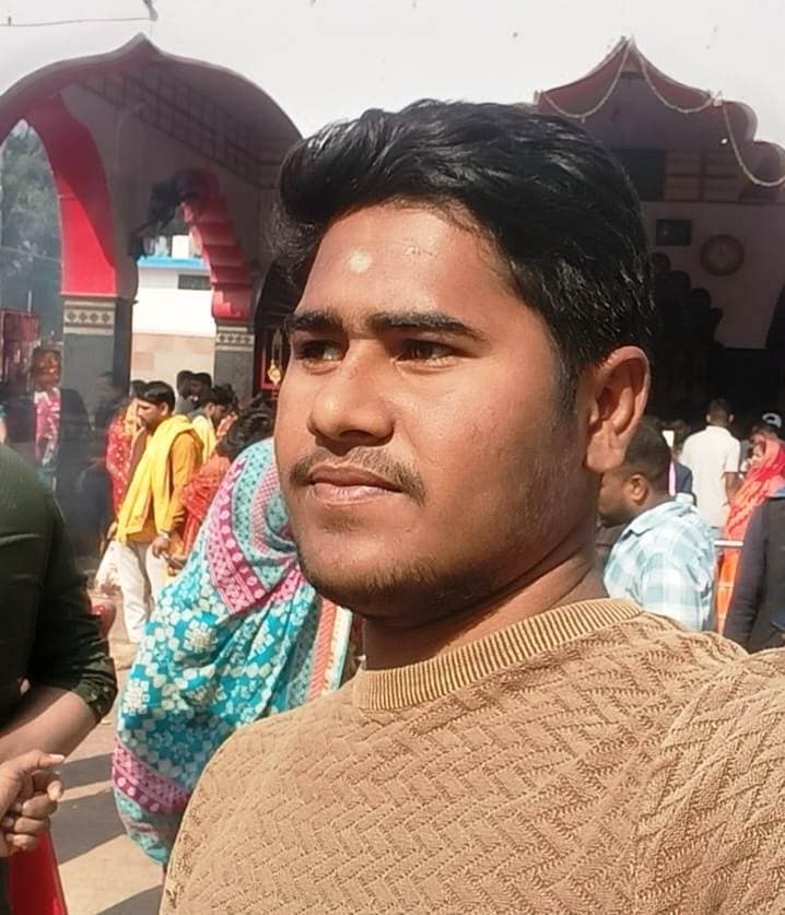 इंटर का परीक्षा देने आया छात्र दो दिनों से लापता, कमरे में मिला मोबाइल व समान