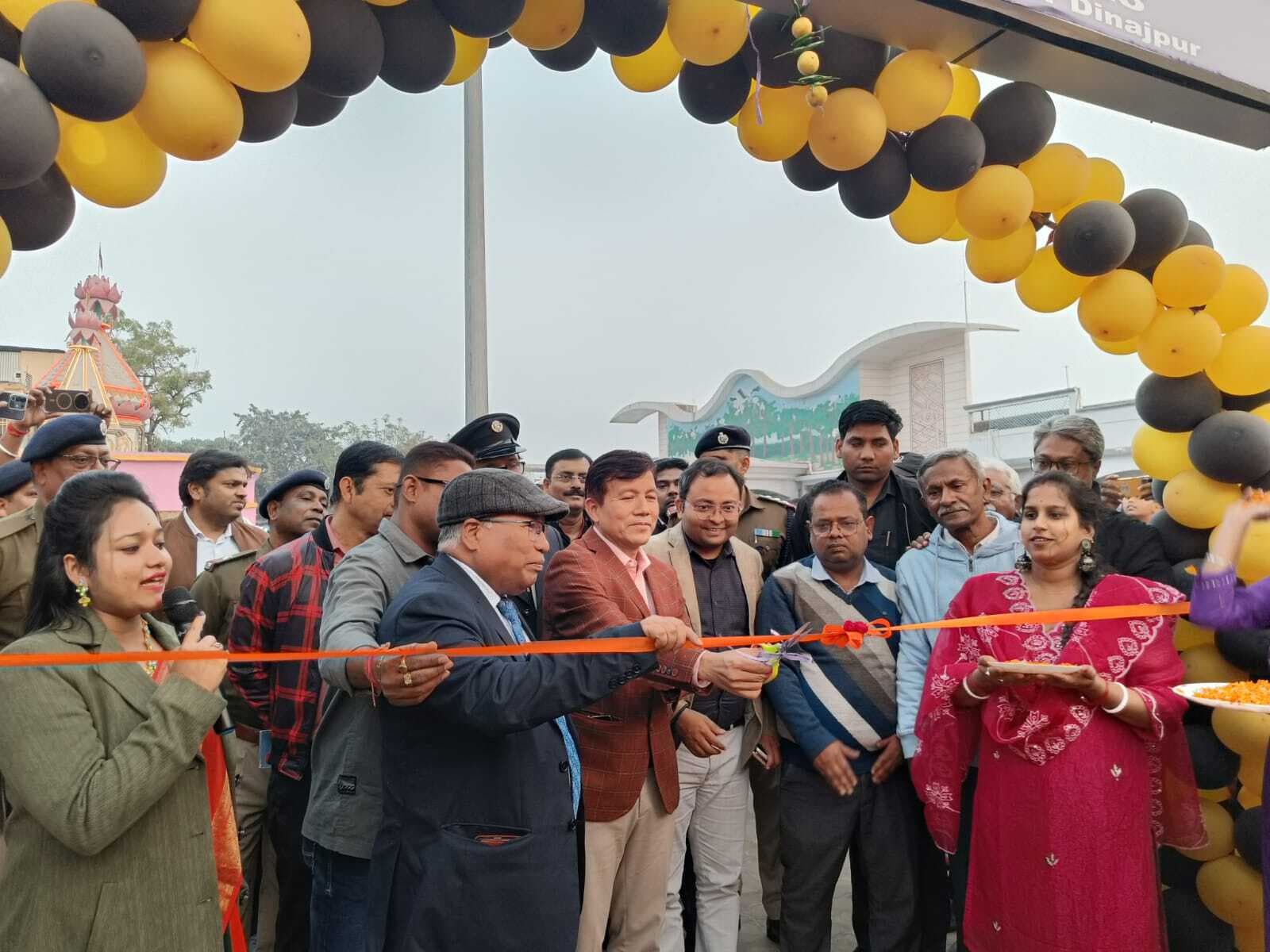 रेलवे कोच रेस्टोरेंट का उद्घाटन व विभिन्न स्टेशनों का डीआरएम ने किया निरीक्षण