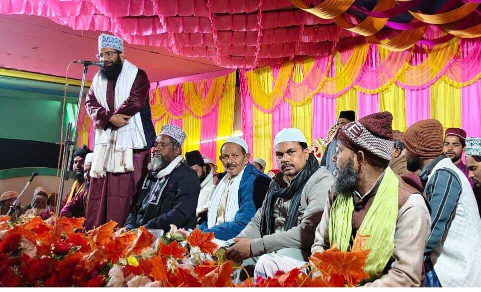 ईदगाह मैदान में भव्य मिलादुन्नबी का हुआ आयोजन