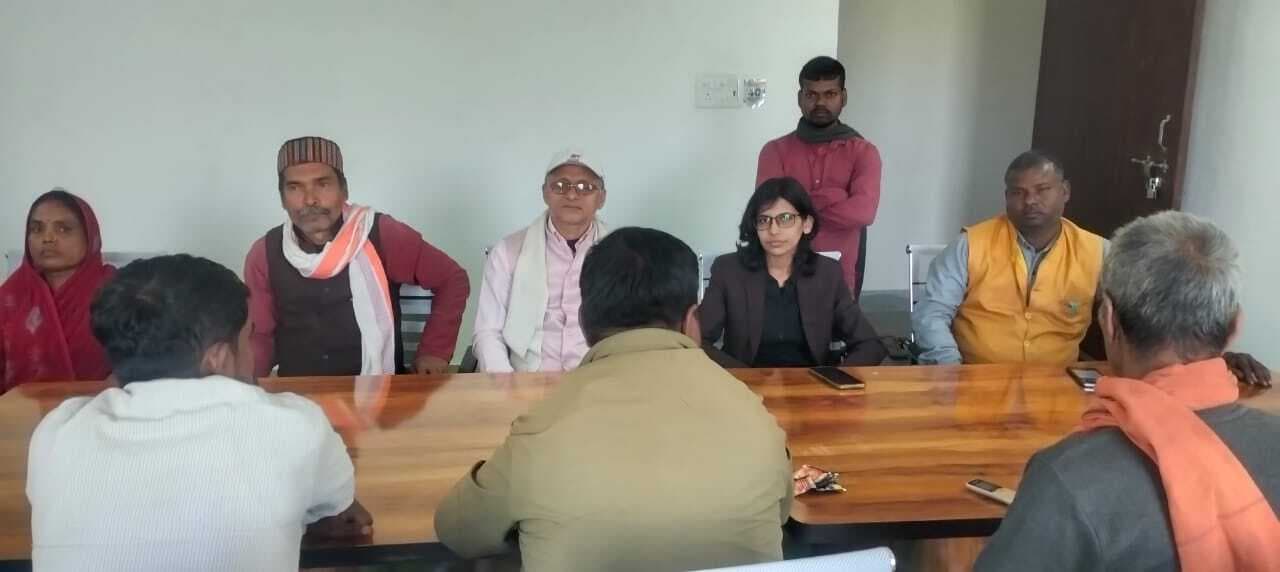 लोक अदालत को लेकर लोगों को किया जागरूक