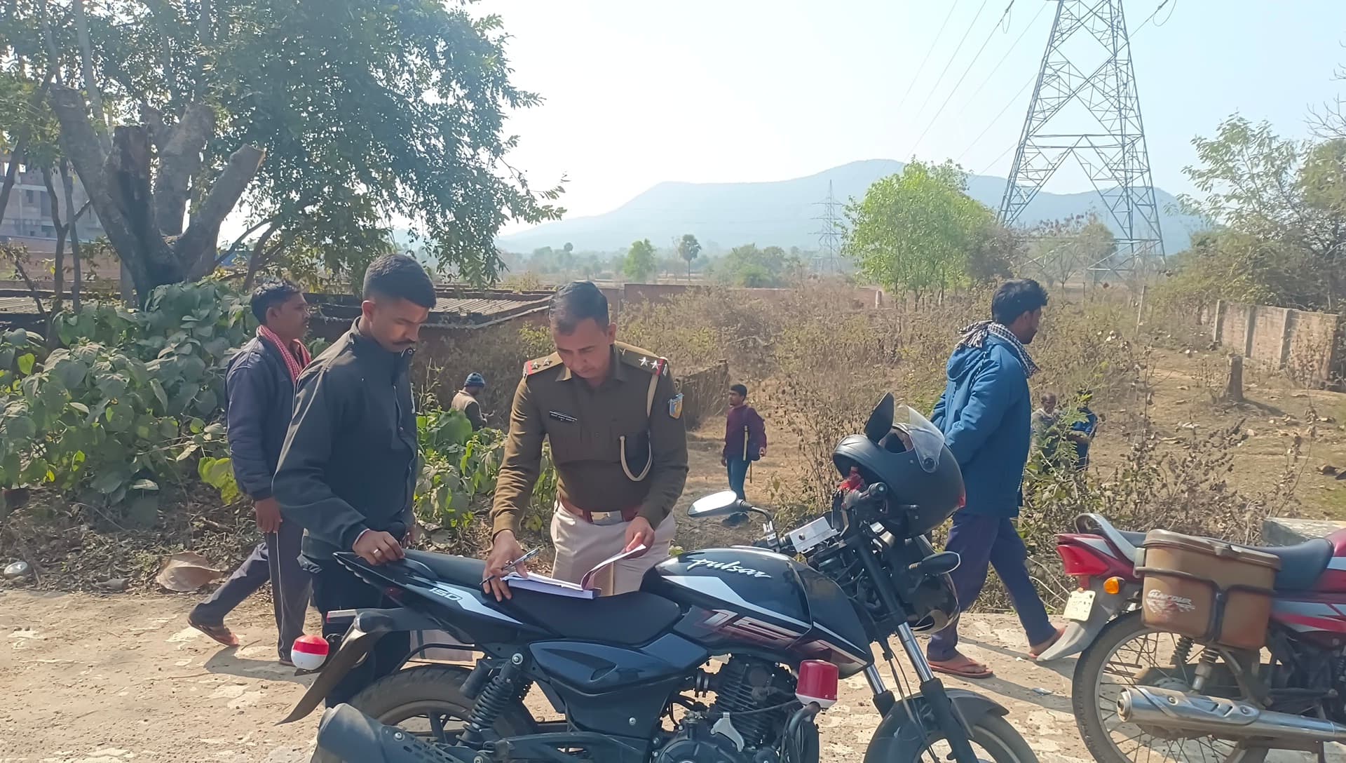 Deoghar news : मशान काली मंदिर में पूजा समारोह के लिए घर से बुलाकर ले गया परिचित, अधेड़ का शव मिला