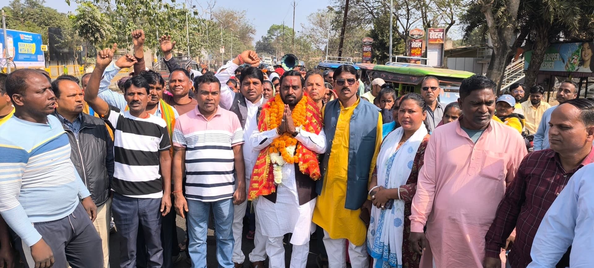 Giridih News :नगर निगम चुनाव : मेयर पद के लिए 13 एवं वार्ड पार्षद पद के लिए 81 अभ्यर्थियों ने किया नामांकन