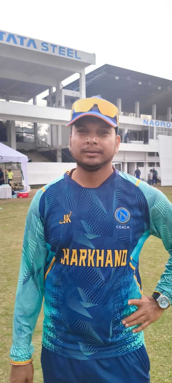 Jharkhand raji trophy bowling coach sunny gupta : क्वार्टर फाइनल तक पहुंचने में पूरी टीम का रहा है योगदान : सन्नी गुप्ता