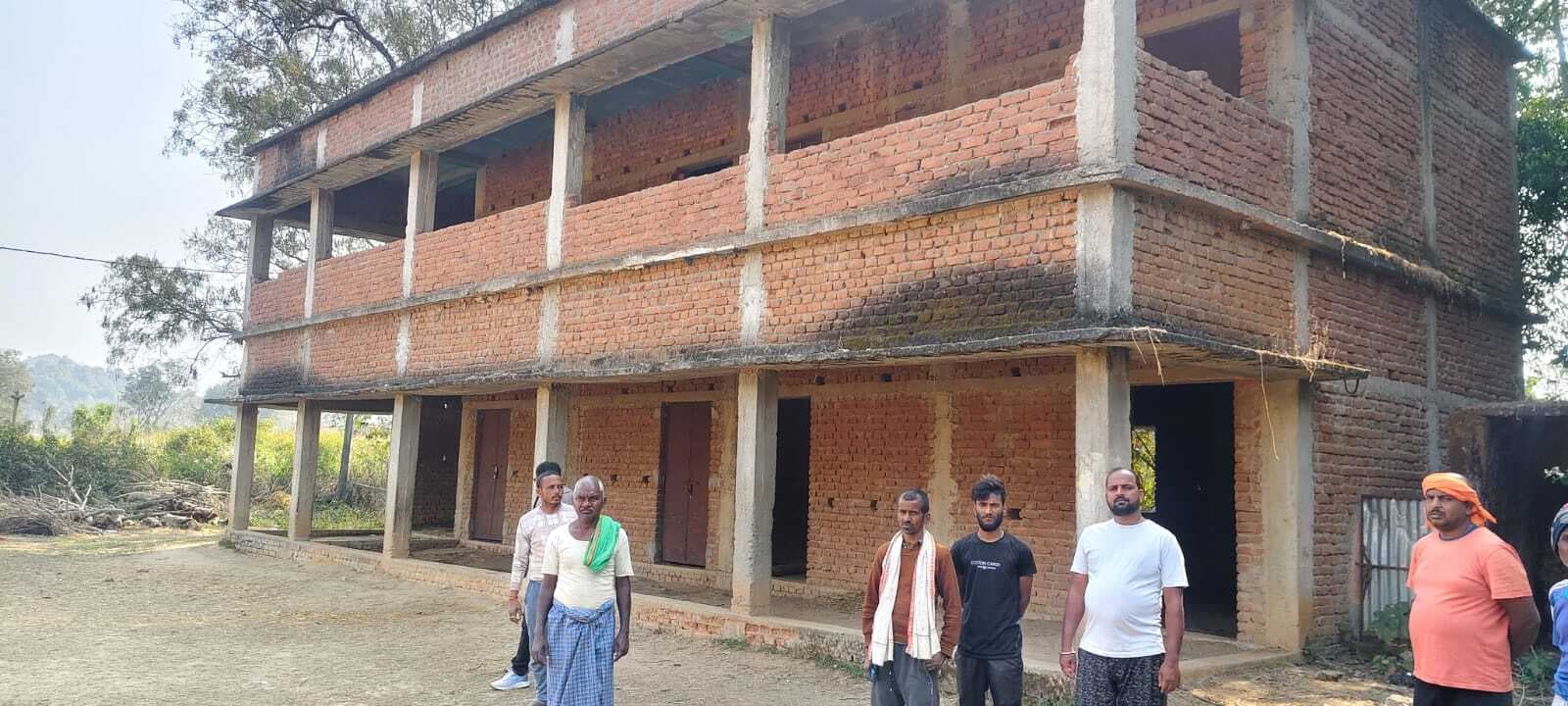 Giridih News: बिना काम कराये राशि निकासी मामले में जांच टीम गठित
