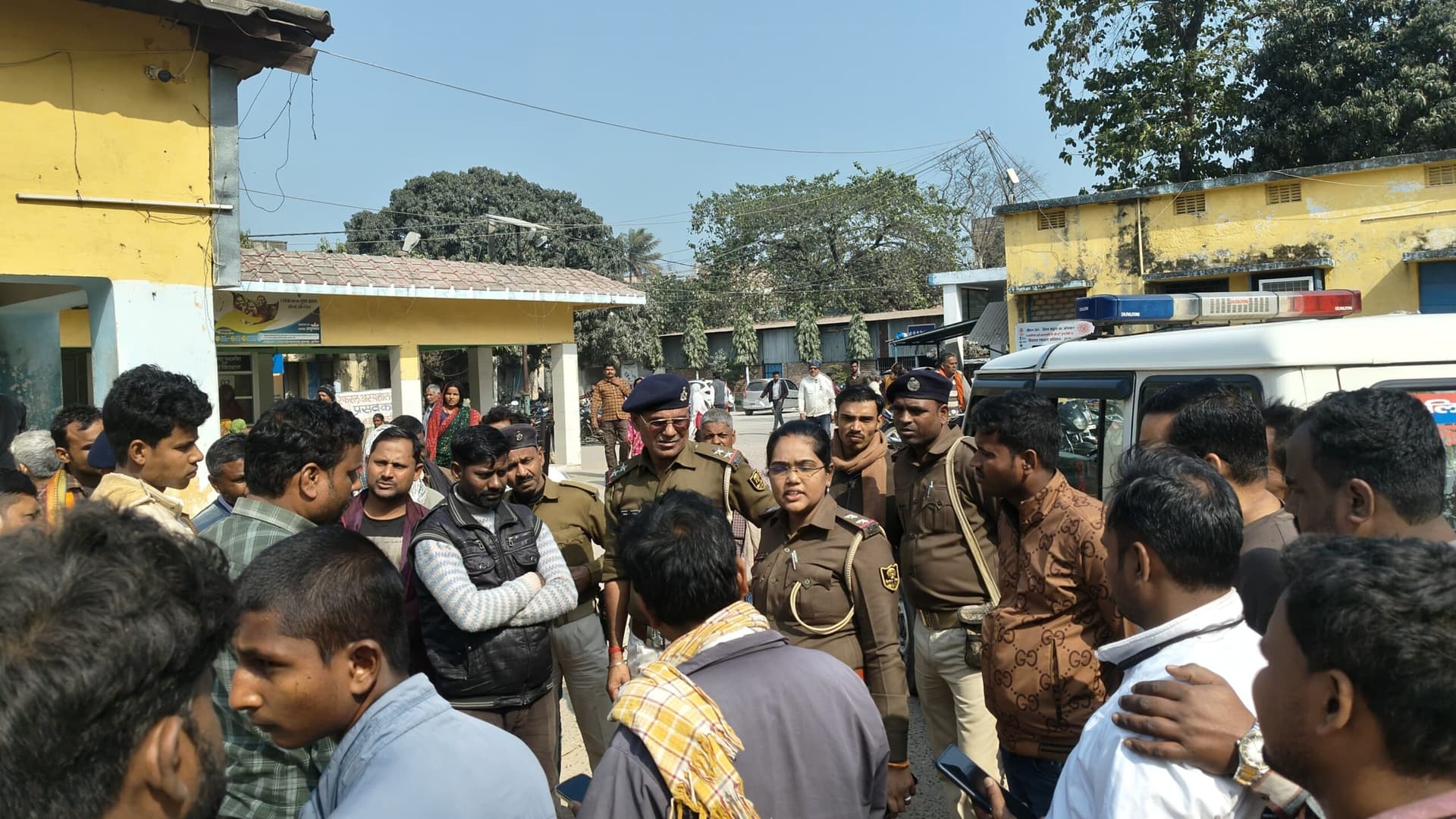 गैरेज से टेस्ट ड्राइव में निकला मिस्त्री, सड़क हादसे में मौत