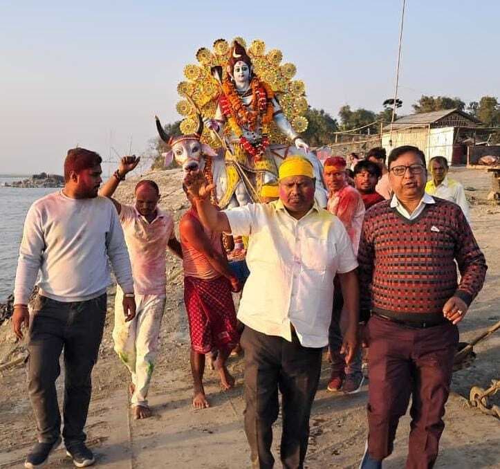 मनिहारी घाट पर माघी पूर्णिमा महारुद्र महायज्ञ संपन्न