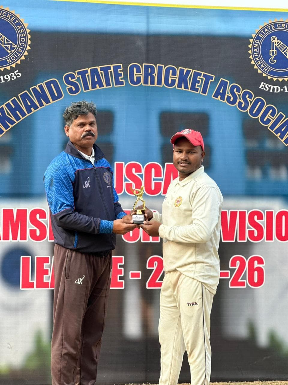 Jsca a division cricket league : पायोनियर क्रिकेट क्लब ने टाटा स्टील को चार विकेट से हराया