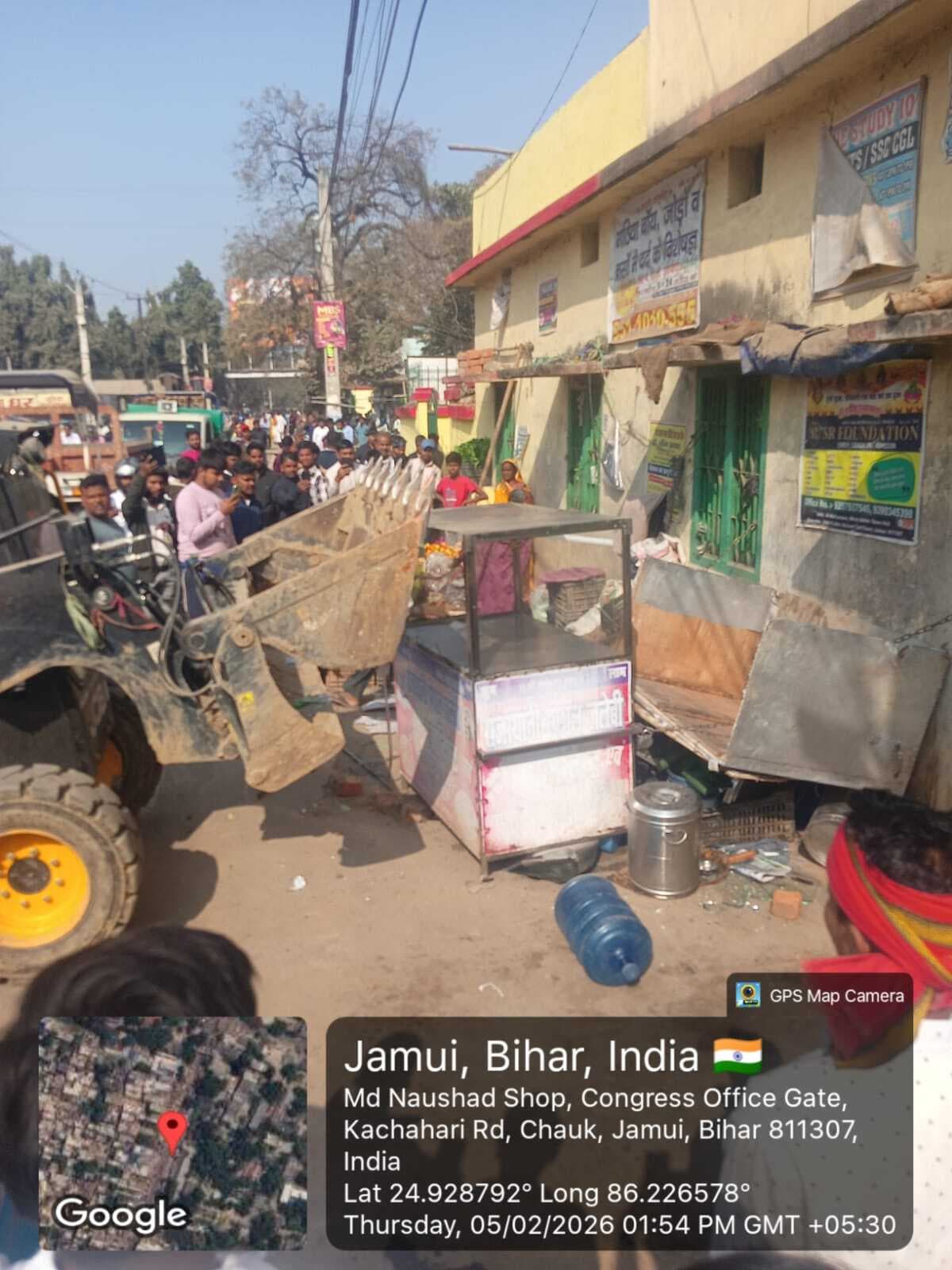 कचहरी चौक से डावकरा भवन तक हटवाया अतिक्रमण, एक हजार रुपये जुर्माना वसूला