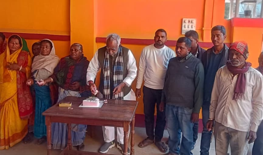 रालोमो के उपेन्द्र कुशवाहा का मनाया जन्मदिन