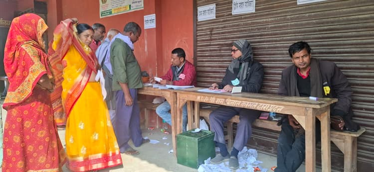 दो पैक्स का चुनाव शांतिपूर्ण माहौल में संपन्न, मतगणना की तैयारी पूरी