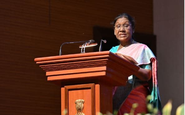 Bhubaneswar News: भारत की फिनटेक कहानी सिर्फ तकनीक नहीं, लैंगिक न्याय की भी गाथा है: राष्ट्रपति