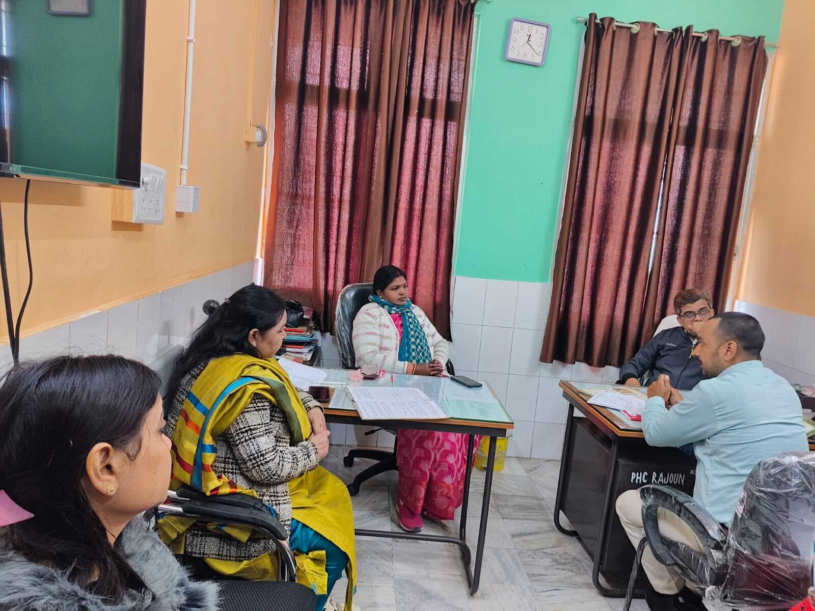 एमडीए अभियान को ले बीसीसी की बैठक में घर-घर दवा खिलाने पर हुई चर्चा