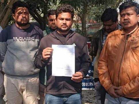 पिस्टल दिखाकर दस हजार रुपए की छीनतई, मामला दर्ज