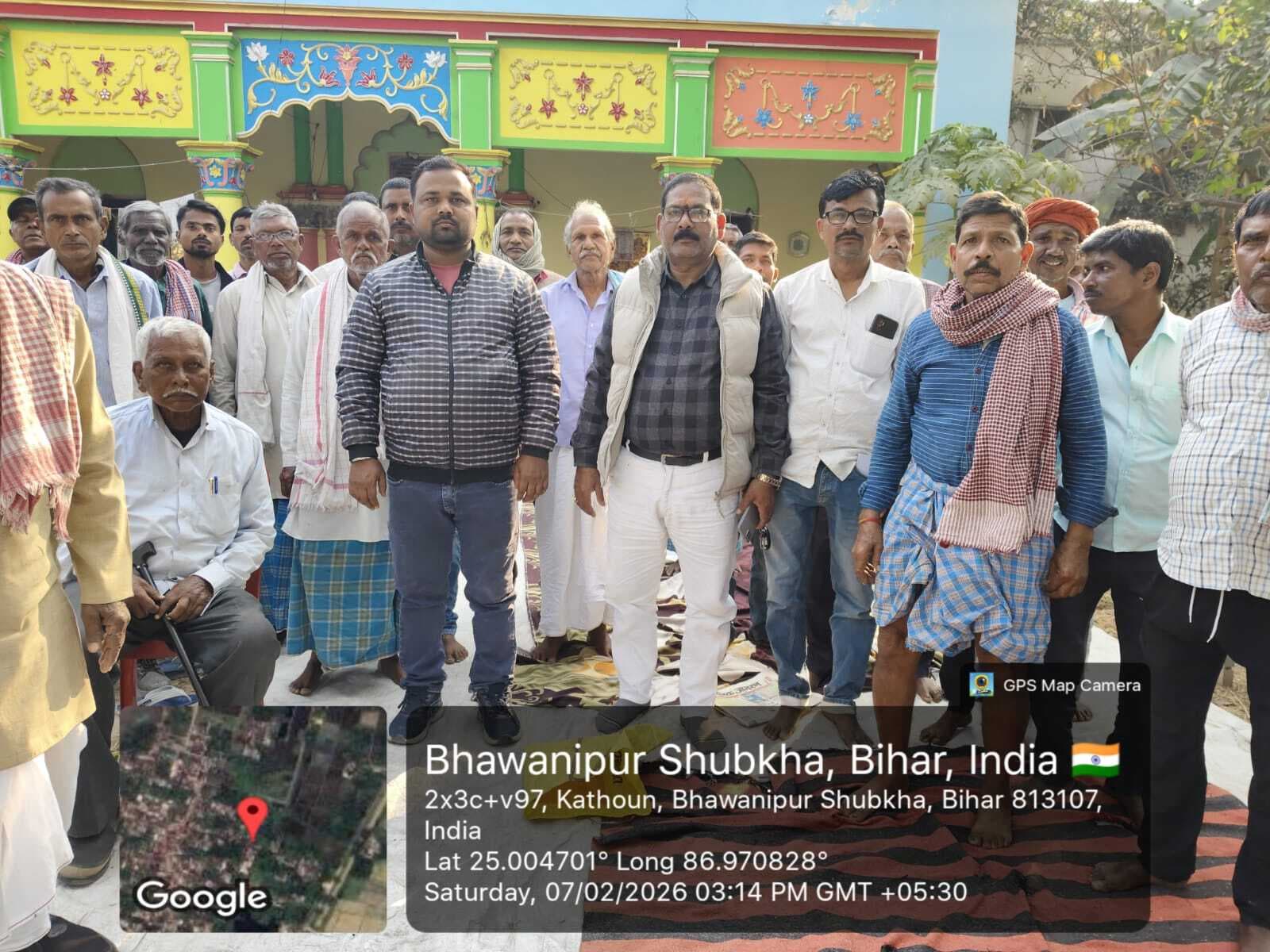 भवानीपुर-कठौन पंचायत में शिविर लगाकर किसानों को किया गया प्रेरित