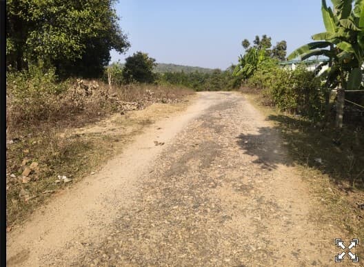 Giridih News :शिलान्यास के एक वर्ष बाद भी शुरू नहीं हुआ सड़क निर्माण कार्य