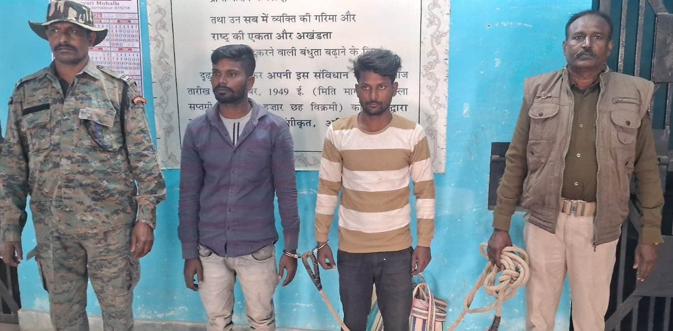 सेवानिवृत सैन्य कर्मी के घर चोरी मामले में गिरोह के दो सदस्य गिरफ्तार