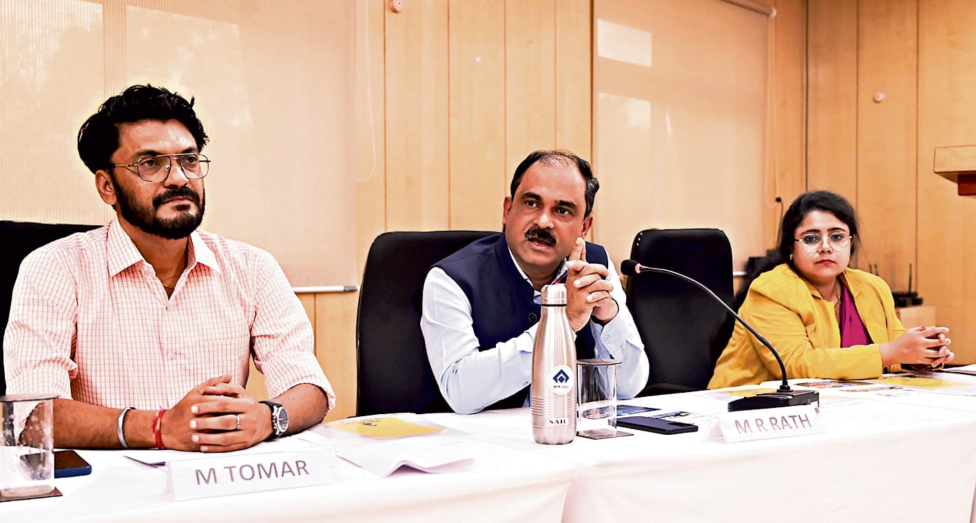 Rourkela News: मानसिक स्वास्थ्य, कार्यस्थल की चुनौतियों और समग्र कल्याण की मिली जानकारी