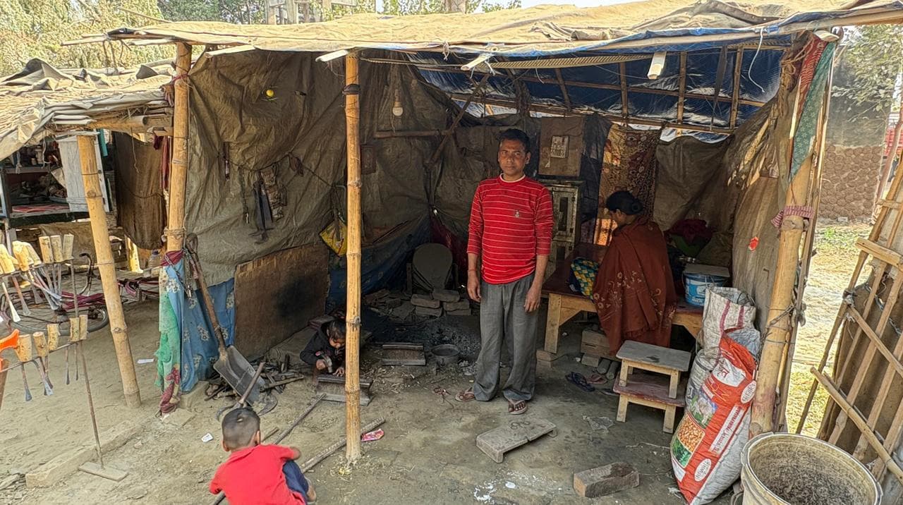 बिजली कार्यालय के पास दुकान का ताला तोड़ हजारों की चोरी