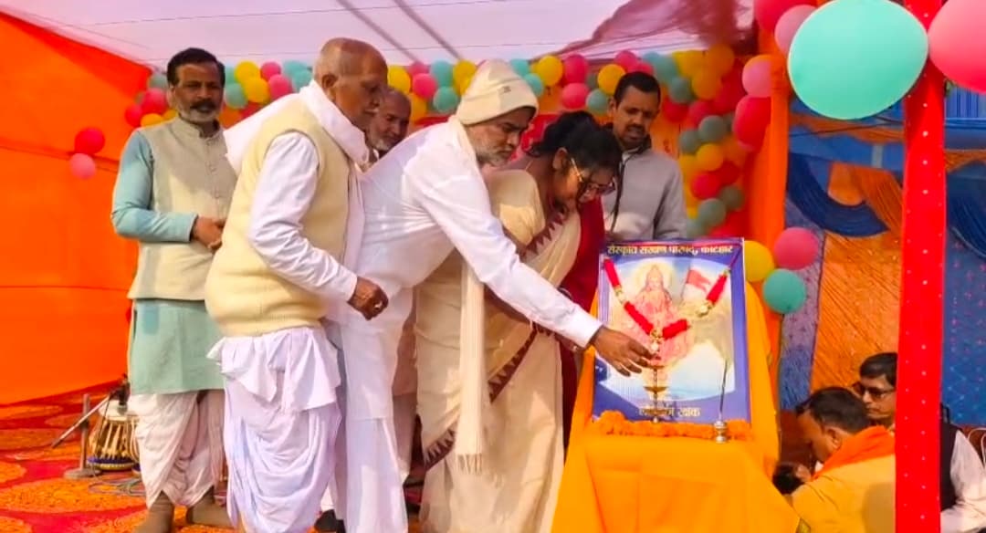 हसनगंज में भव्य हिंदू सम्मेलन का आयोजन