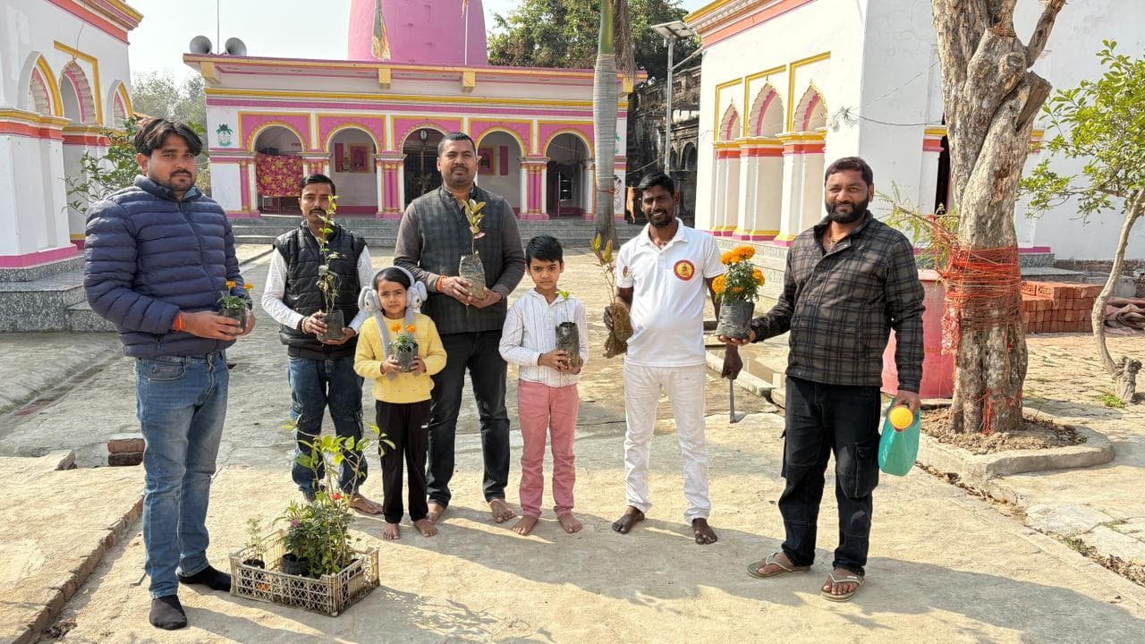 बाबा गणिनाथ सेवा टीम ने चलाया स्वच्छता अभियान